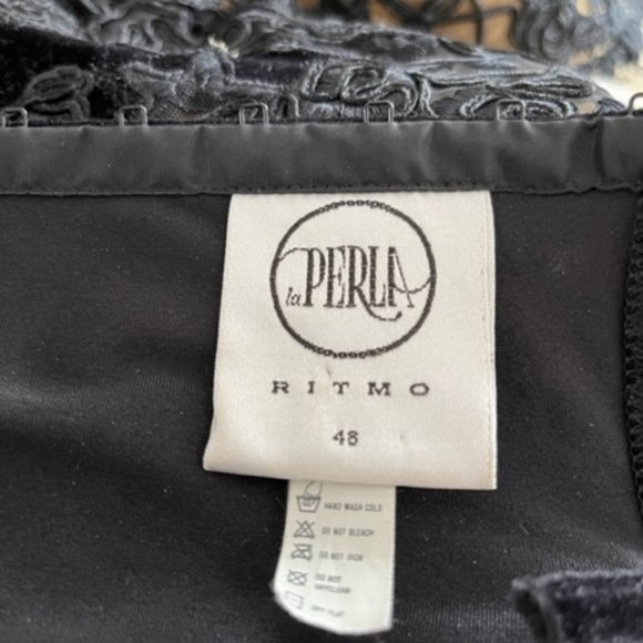 La Perla Ritmo Black Velvet Rose Lace Underwire Corset Bustier sz 48/US12 - Picture 5 of 7